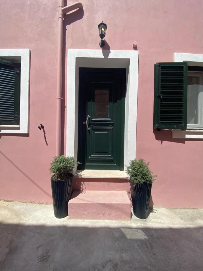 Casa Rossa E Verde By All About Paxos Gaios Bagian luar foto